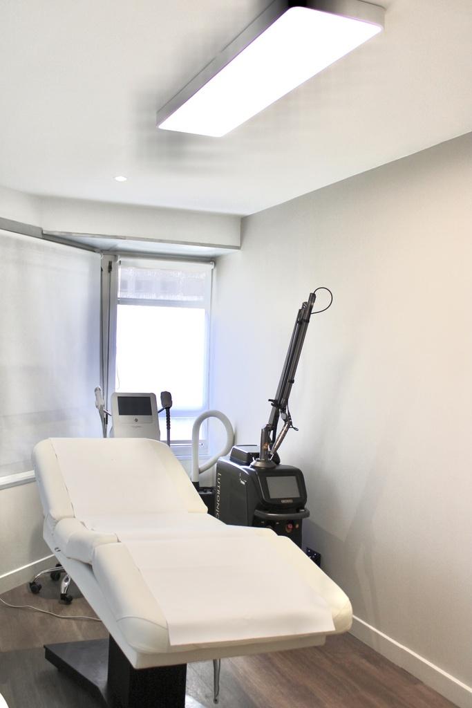Salle de détatouage La Clinique Laser Marseille
